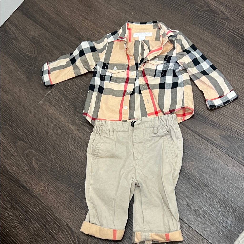 Burberry Kids Matching Set - Beige And Black 6 Mo